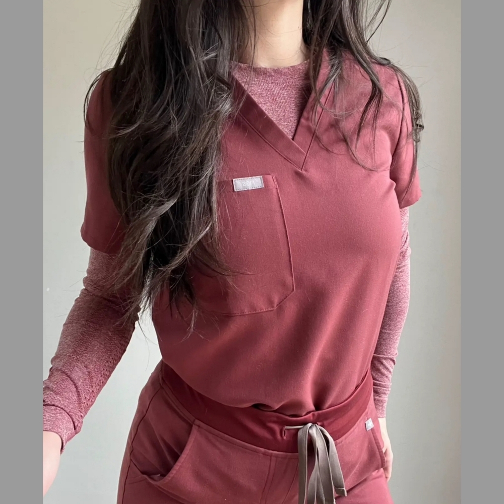 FIGS Dark Cherry 🍒  SCRUBS